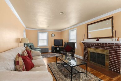 522 Winthrop St, Medford, MA 02155 - photo 3