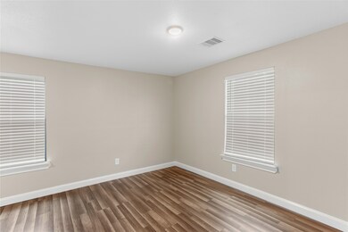 1013 Walnut Ave, Rosenberg, TX 77471 - photo 7
