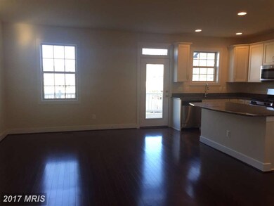 20513 Ashmere Square, Sterling, VA 20165 - photo 4