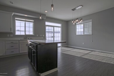 Kitchen/Dining Area