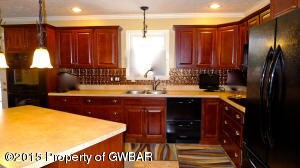 204 Snow Valley Cir unit 1, Drums, PA 18222 - photo 3