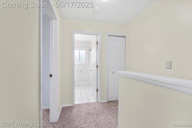 Spacious landing & hallway