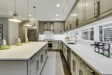 4306 N Drake Ave, Chicago, IL 60618 - photo 6