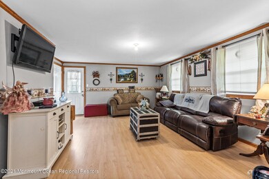 Living room 2