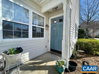 1334 Sycamore Ct, Charlottesville, VA 22901 - photo 2