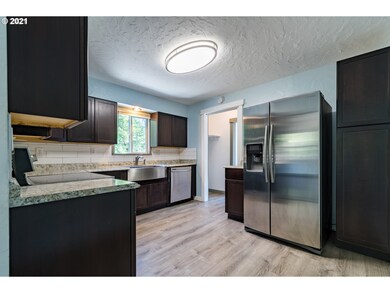 3143 Kinney Loop, Eugene, OR 97408 - photo 6