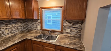 2319 Main St unit 2321, Hartford, CT 06120 - photo 2