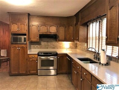 4276 Sullivan St, Madison, AL 35758 - photo 2