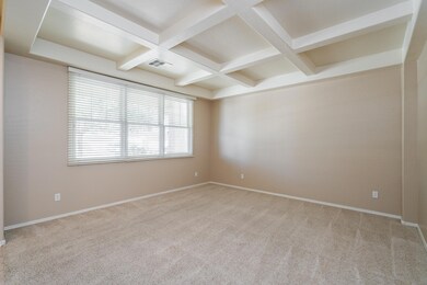 04_Living-Room-02