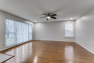 6912 Wake Forrest Dr, Dallas, TX 75214 - photo 3