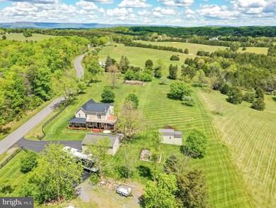 902 Forest Grove Rd, Middletown, VA 22645 - photo 5