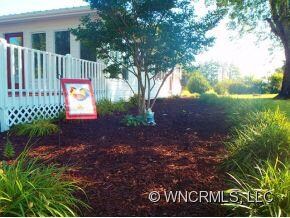Fresh mulch in flower beds!