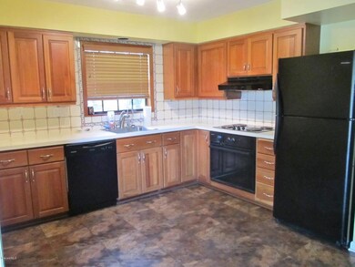 207 Broadview Dr, Cocoa, FL 32922 - photo 2