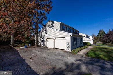 897 Mystic Ln, Norristown, PA 19403 - photo 2