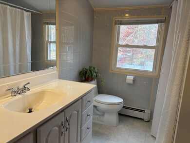 10 Townsend Ave, Salem, NH 03079 - photo 6