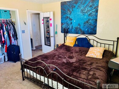 70 S 900 W, Blackfoot, ID 83221 - photo 5