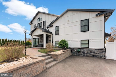 528 Hoyt Rd, Huntingdon Valley, PA 19006 - photo 2