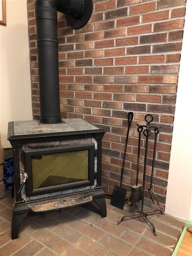 1426 Notch Rd, Jericho, VT 05465 - photo 5