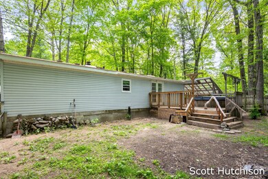 5-web-or-mls-3951 Marshall-5