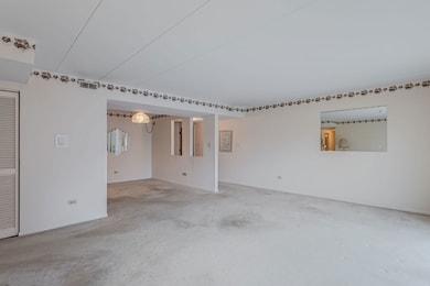 10416 Mansfield Ave unit 2SW, Oak Lawn, IL 60453 - photo 5