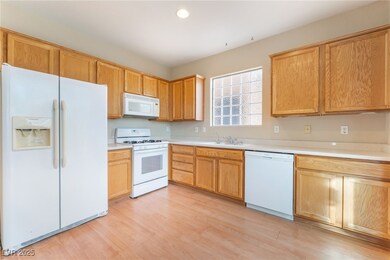 unlisted-address, Las Vegas, NV 89143 - photo 5