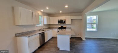 1020 Columbia Ave, Millville, NJ 08332 - photo 2