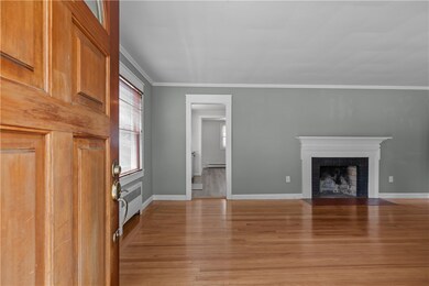 4 Sagamore St, Newport, RI 02840 - photo 3