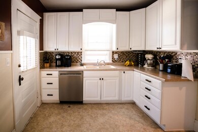 KITCHEN 2<|><|>