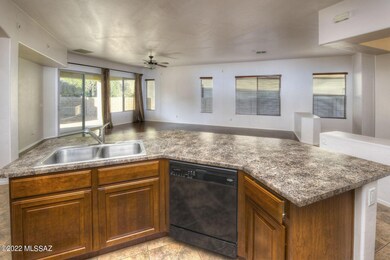 6129 N Placita San Agustin, Tucson, AZ 85741 - photo 7