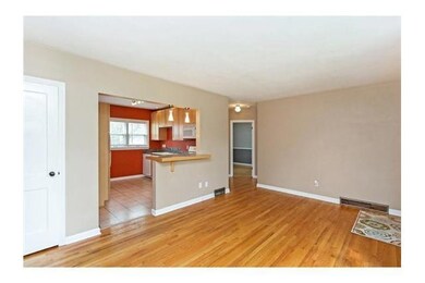 2218 53rd St, Des Moines, IA 50310 - photo 7