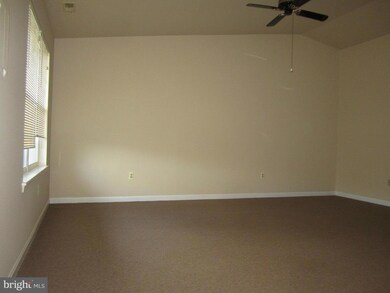 1825 Vincenza Dr unit B, Sykesville, MD 21784 - photo 7