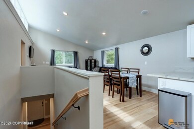 3107 Willow St unit 1, Anchorage, AK 99517 - photo 2