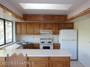 200 Ross Rd Kitchen 2