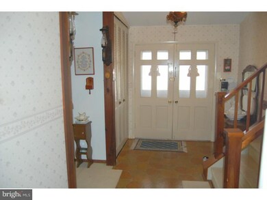 12 School Ln, Willow Grove, PA 19090 - photo 4