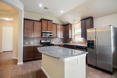 28526 Lockeridge Farms Dr, Spring, TX 77386 - photo 5