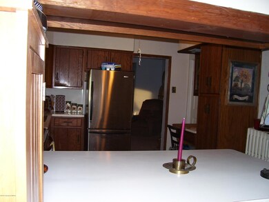 49 Walnut St, Kingston, PA 18704 - photo 5