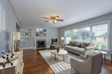 805 River Bluff Dr, Sheffield, AL 35660 - photo 2