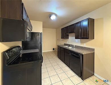1305 Covey Ln unit A, Killeen, TX 76542 - photo 7