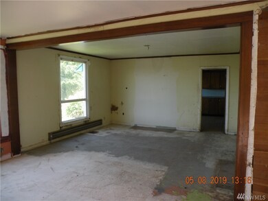 81 Monohon Landing Rd, Raymond, WA 98577 - photo 7