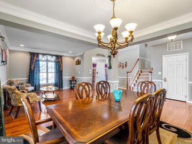 25230 Crossfield Dr, Chantilly, VA 20152 - photo 4