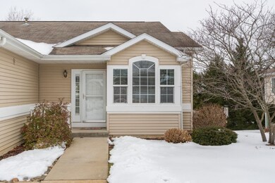 1692 Linden Tr-3