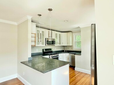 8A Mellon Rd, Wellesley, MA 02482 - photo 4