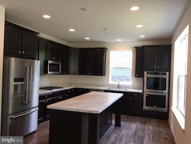 7009 Cedar Rd, Bowie, MD 20720 - photo 6