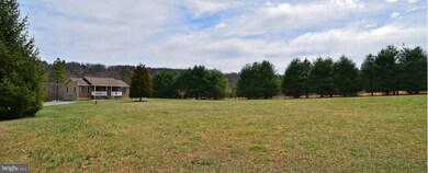4972 Johnsons Mill Rd, Berkeley Springs, WV 25411 - photo 4