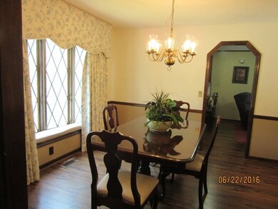 698 Fairmont Dr, Macon, GA 31210 - photo 3