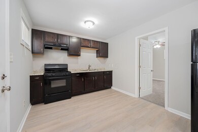 404 Kelton Ave, Columbus, OH 43205 - photo 5