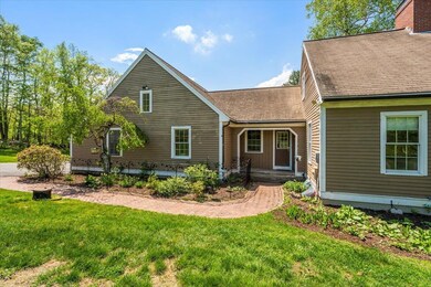 123 Stark Hwy S, Dunbarton, NH 03046 - photo 3