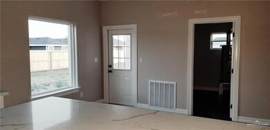 810 Blue Quail St, Alamo, TX 78516 - photo 6