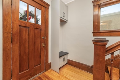 814 W Jefferson St, Ann Arbor, MI 48103 - photo 4