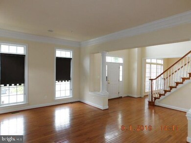 15443 Symondsbury Way, Upper Marlboro, MD 20774 - photo 7